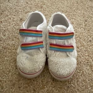 Rainbow toddler vans fur